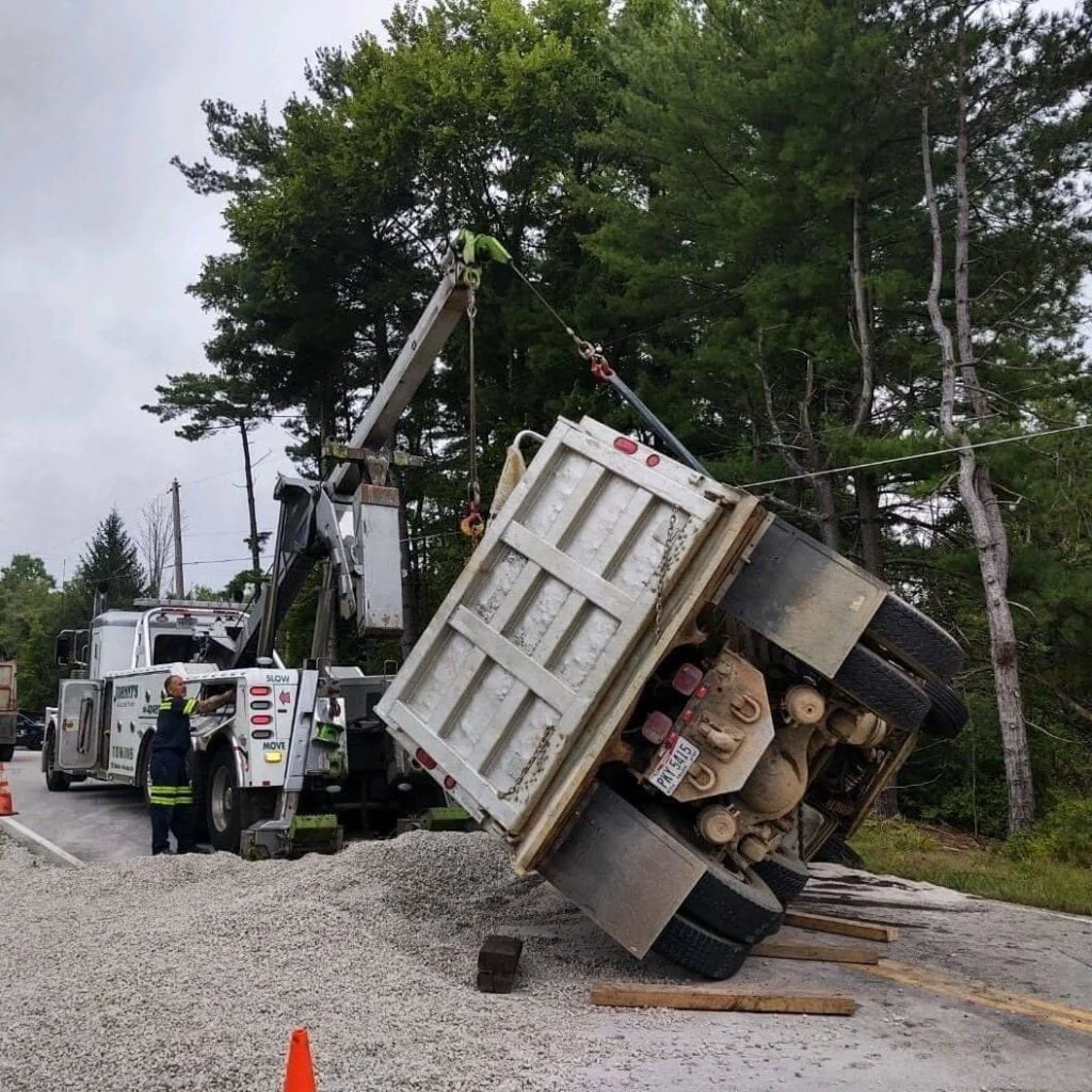 johnnys auto and truck towing heavy recovery 119458989 605444866798715 551789807694587050 n hd