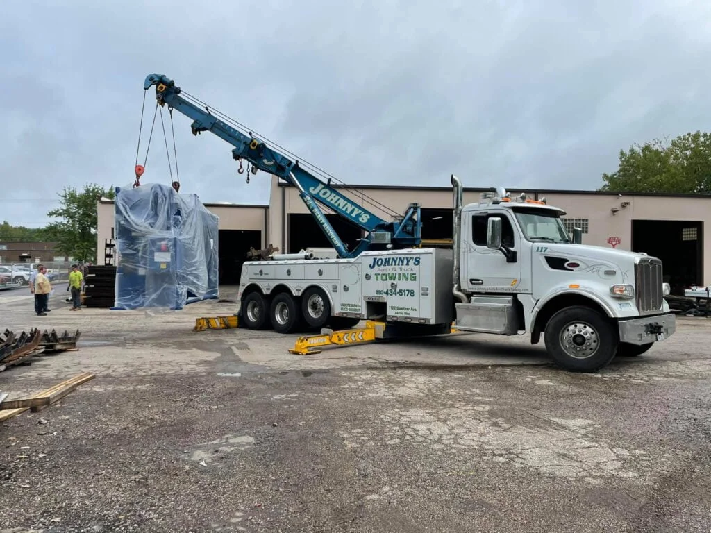 johnnys auto and truck towing heavy transport 240975336 807357109940822 4996240046736678898 n hd